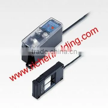 Optical fiber amplifier, FS-V33, New and original
