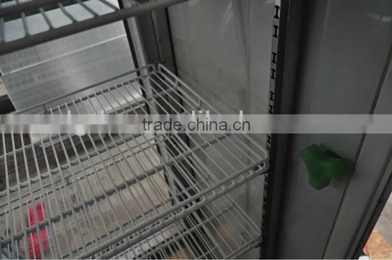 Glass door cold room for food and beverage display