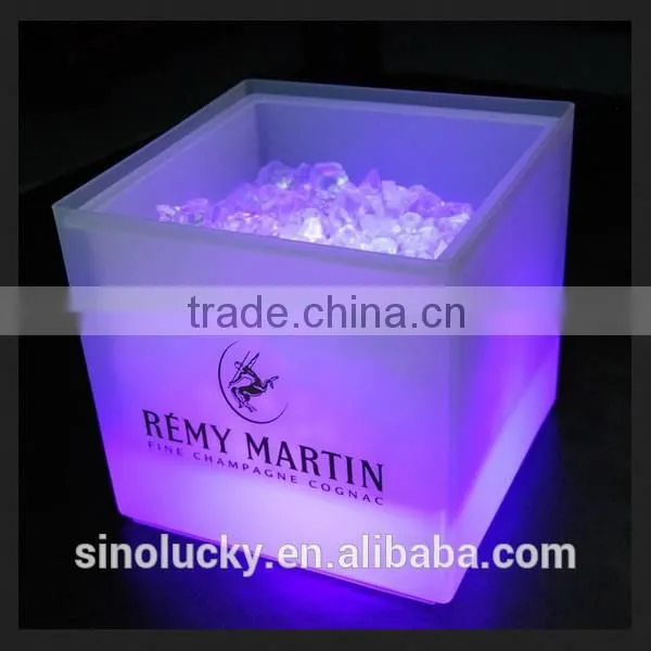 Custom acrylic transparent portable led ciroc ice bucket for bar display