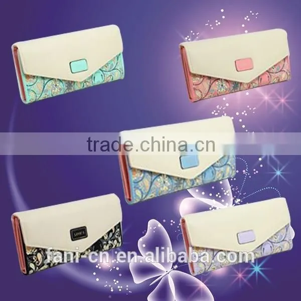 High quality leather clutch purse with embroidery flower design for woman