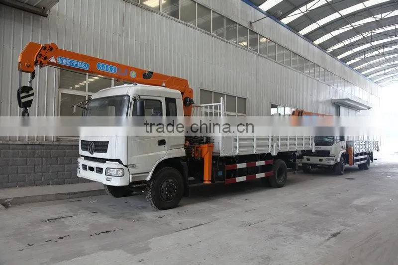 6.3ton timber crane on truck, Model No.: SQ6.3S3, hydraulic crane with telescopic arms