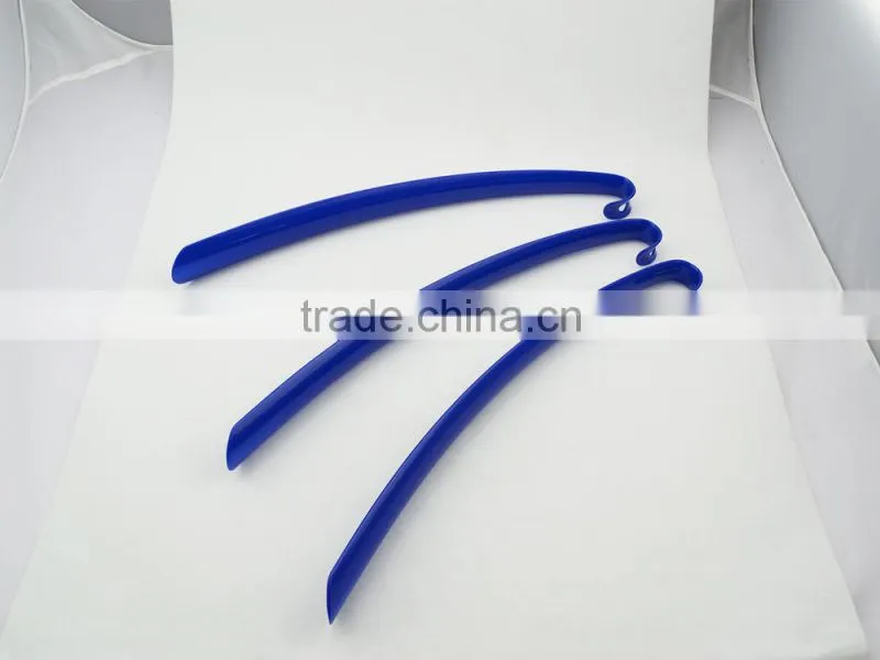 42cm plastic shoe horn with long handle