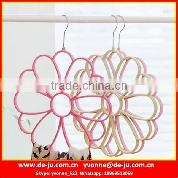 Sun Flowers Scarves Round Clothes Hangers