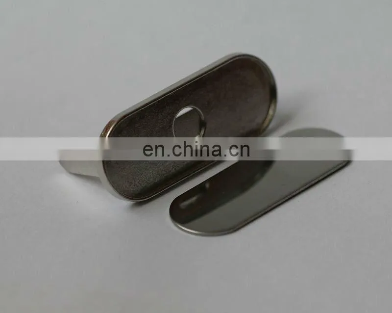 Custom Logo Gold Heart Metal Clothing Labels Garment Accessories