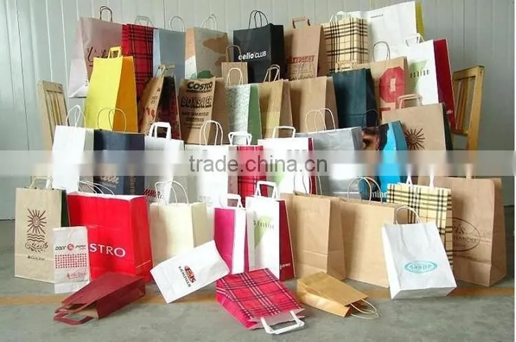 Paper bag with flat handles