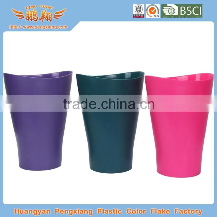 plastic trash can