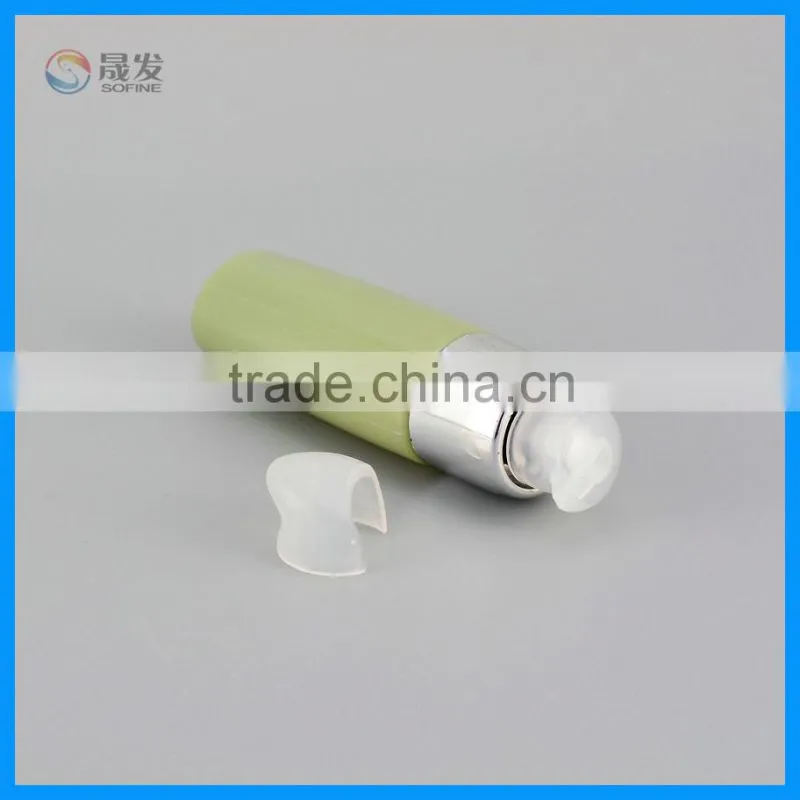 Small plastic lotion bottle for cosmetic