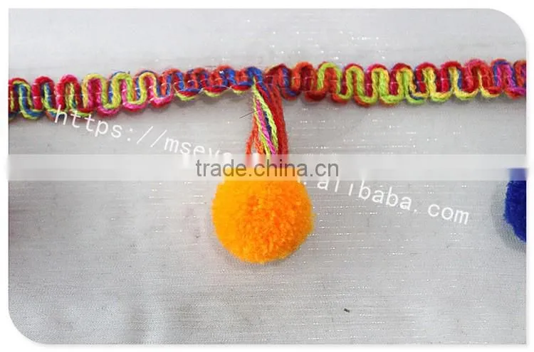 Fashional design 5cm width corchet cotton rainbow pom pom for garment