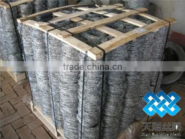 2013Hot-Salel! Low Price Galvanized/PVC Coated Barbed Wire(20yearsfactory)