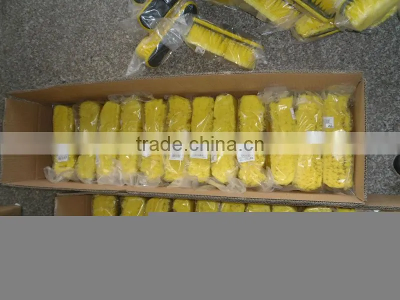 Telescopic water flow car brush