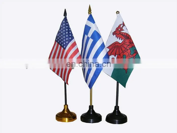 desk flag