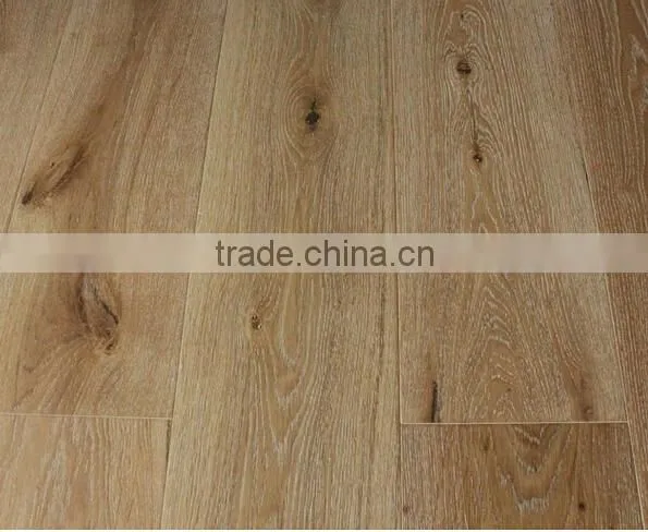 220mm Wide Plank Rustic and handscraped Engineered Wood Flooring