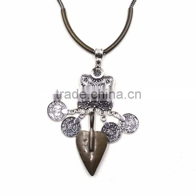 Vintage Boho Hippie Jewelry Antique Silver Color Alloy Pendant Statement Coin Necklace