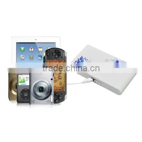 White/blue and white porcelain powerbank 20000 mah