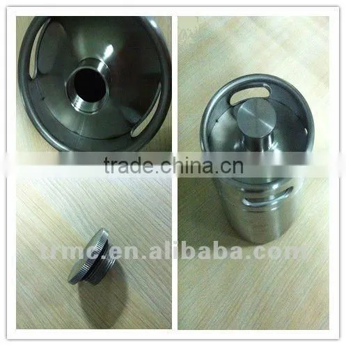 stainless steel beer bottle-2L screw cap bottles