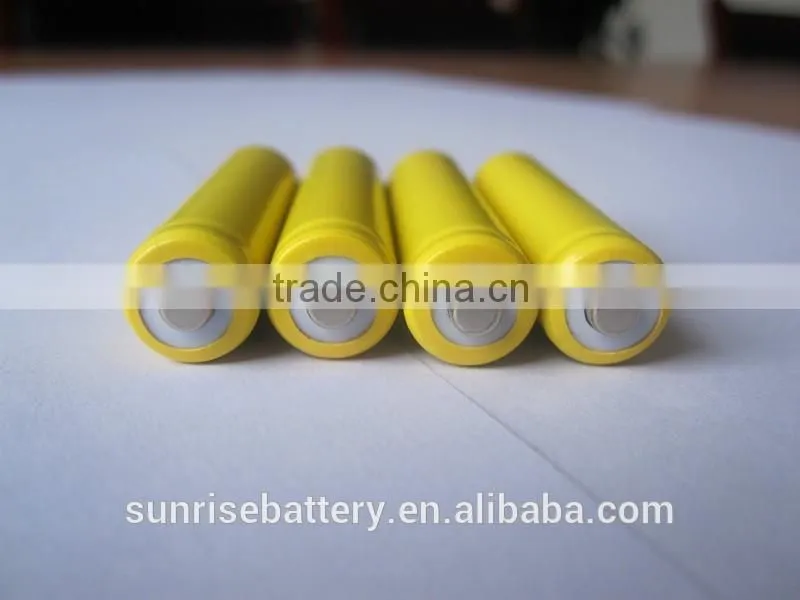 1.2v NI-CD AA700mAh rechargeable battery