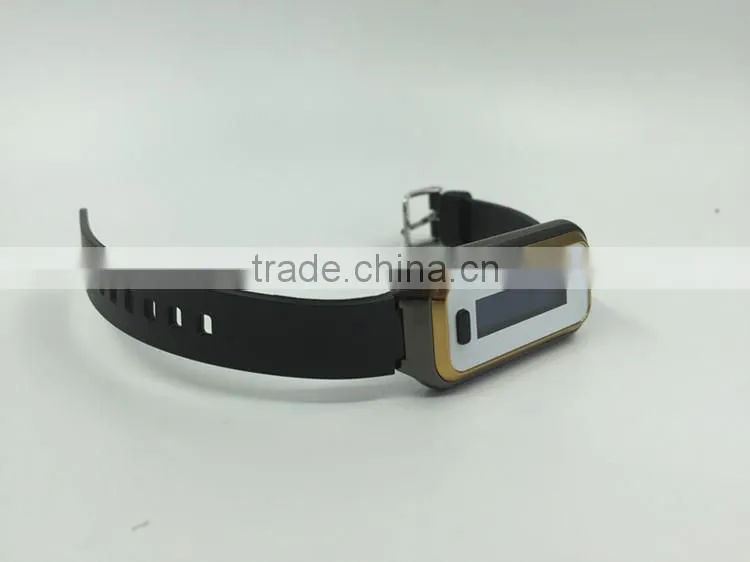 2015 New Fashion Health Assistant Waterproof Bluetooth Wristband Good Quality Customized FitnessTracker Pedometer Wristband
