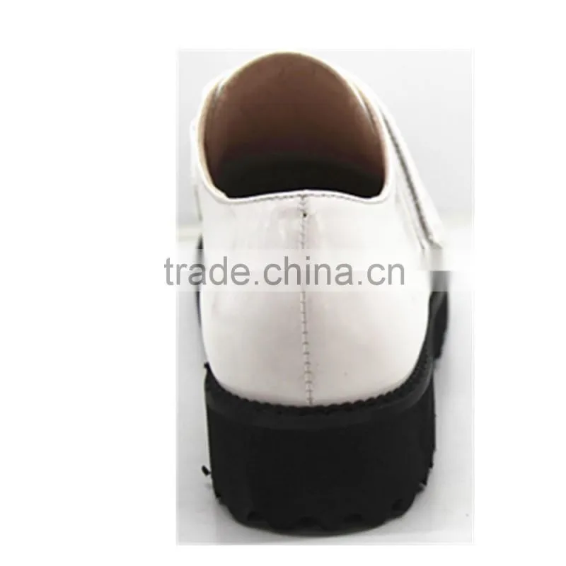 Women Gender and PU Lining Material Woman casual shoe handmade