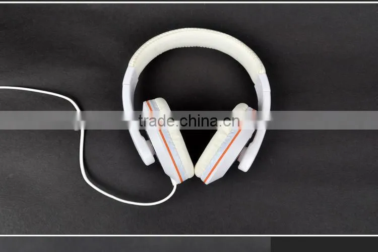 Headphones ULDUM Hot Studio Headphones