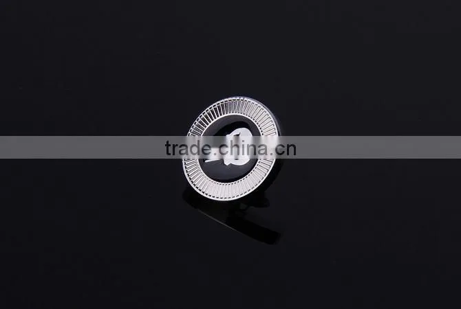 Wholesale mens skull lapel pin manufacturers china