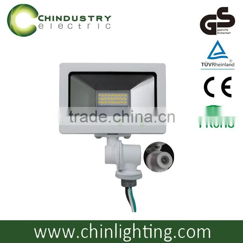 Long lifetime high power ce rohs tuv listed IP65 outdoor rgb 20w floodlight led