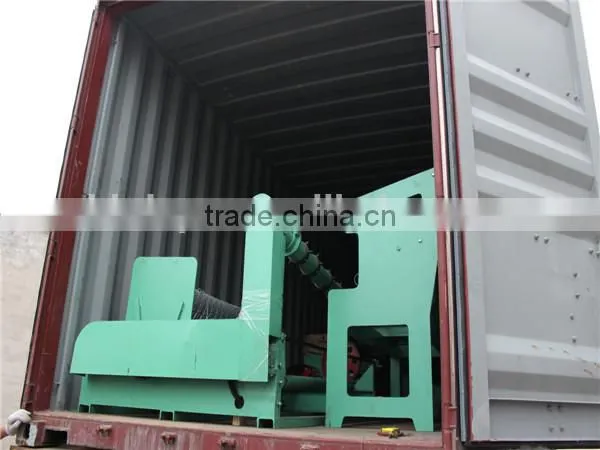 Automated heavy duty chain link fence making machine