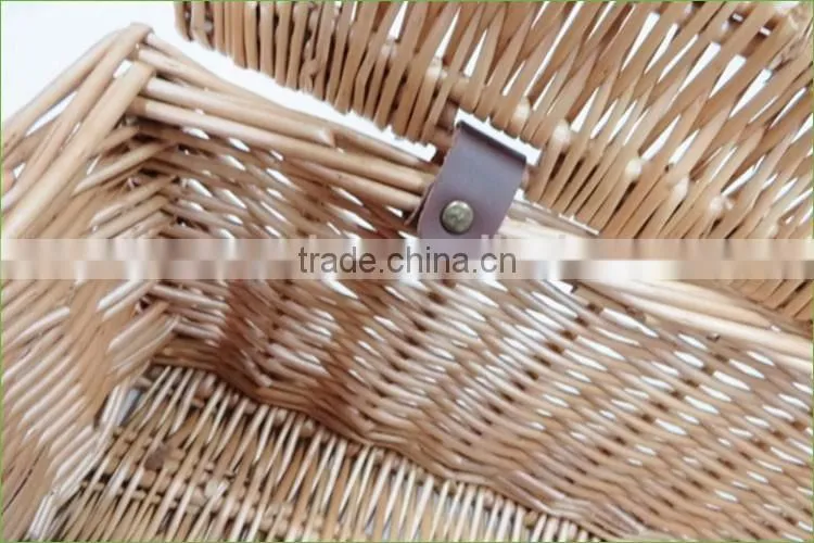 Custom Large Cube Sundries Wicker Storage Basket with Lid