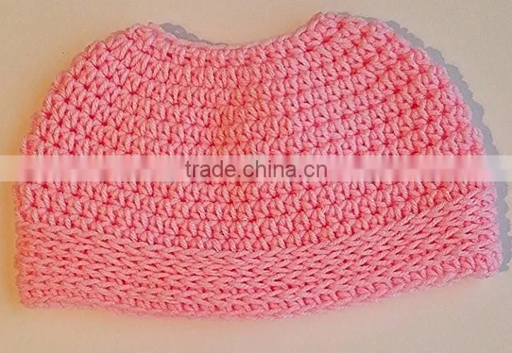 Womens Pink Messy Bun Beanie Ponytail Hat
