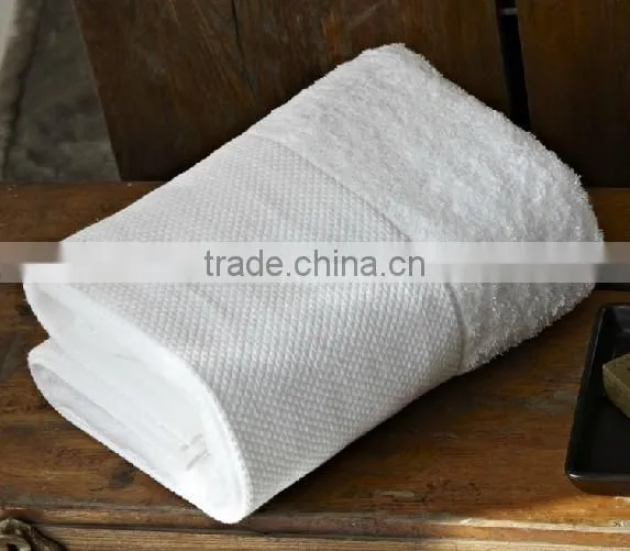 2017 wholesale100% cotton bath towel white color plain design
