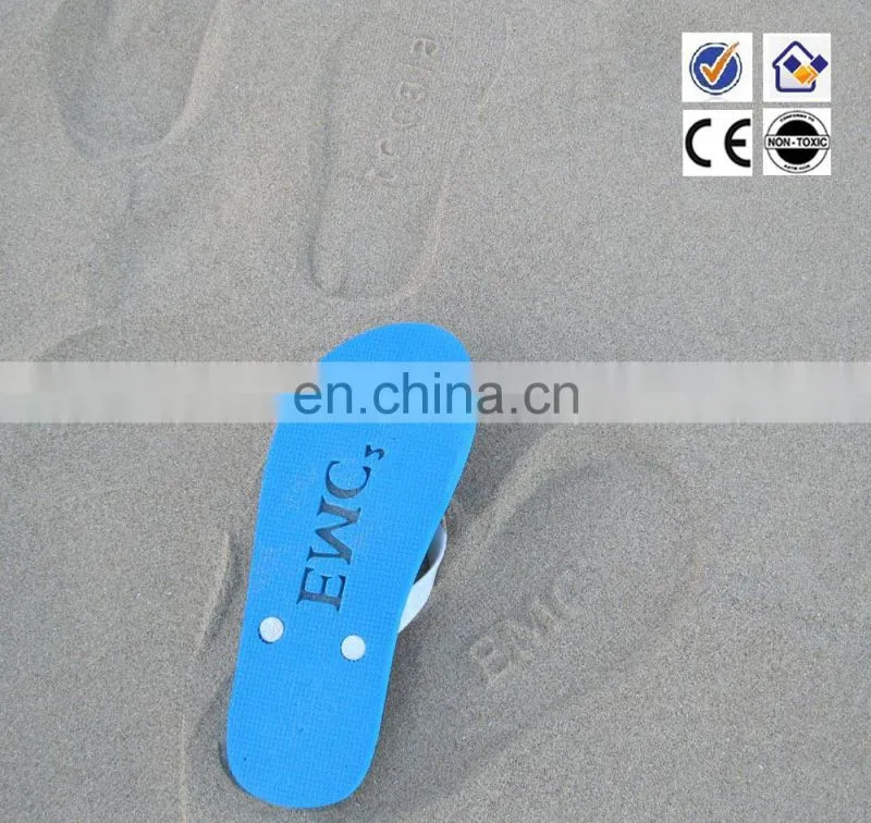 hot selling promotional die-cut logo design flip flops