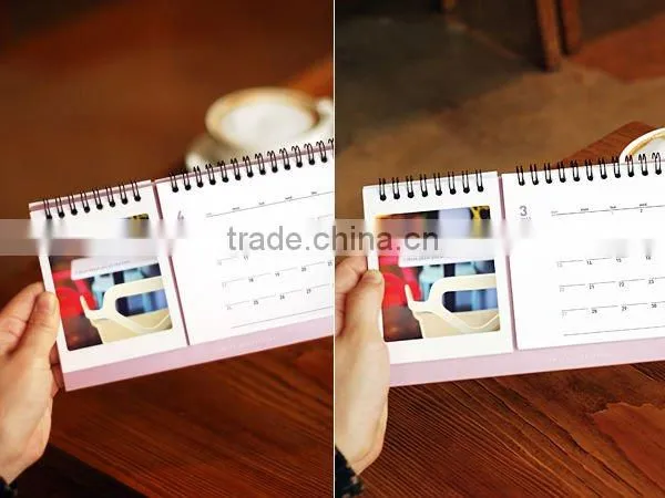Chinese cheap paper promotional table calendar 2016