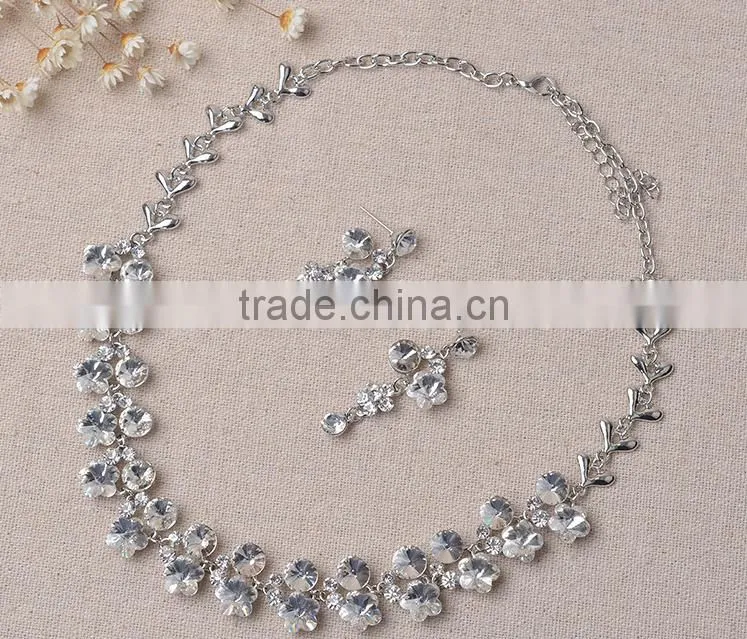 Fashion jewelry wholesale Korean style Elegant Flower Necklace Set