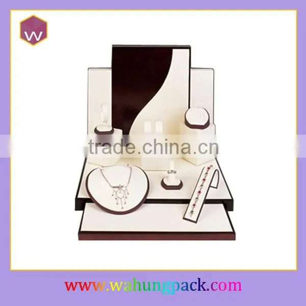 Lined up Ring earring necklace counter displays