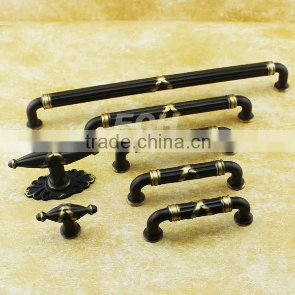 Antique Brass coloured furniture handle cabinet handle