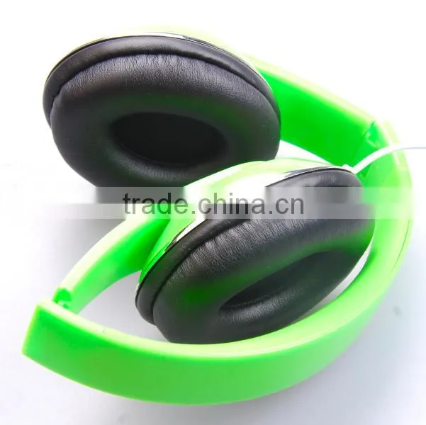 Factory OEM Sport Headphone, Fashion Colourful Holding Stereo Headphone