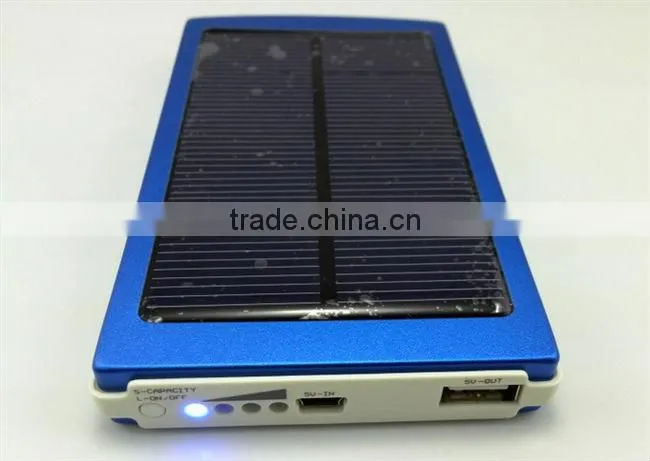 10000mAh Solar Powered Cell Phone Charger