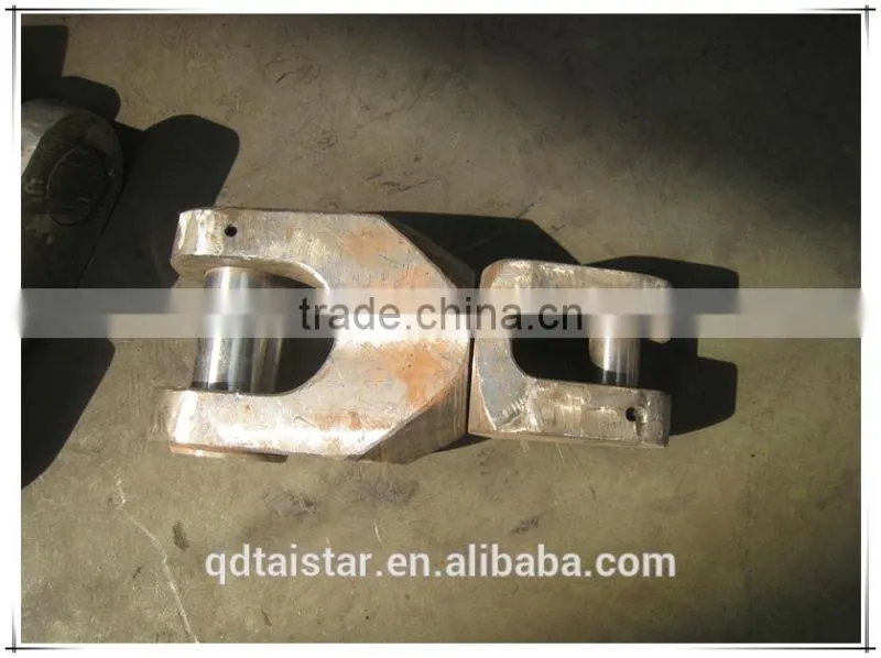 ANCHOR SWIVEL SHACKLE
