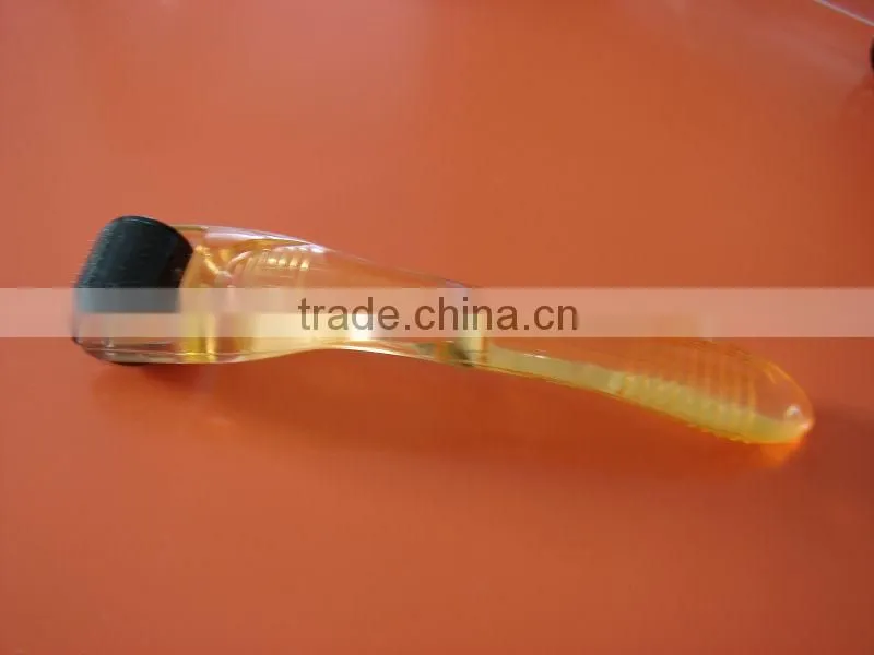 2015 Handsome hot sale face microneedle therapy derma skin roller