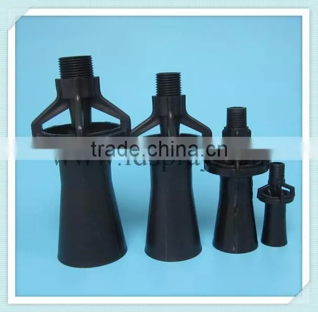 Container mixing liquid water spray nozzle
