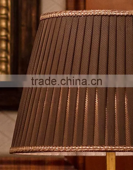 Brown color lampshade K9 crystal table lamp