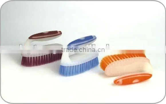 hand clothes brush
