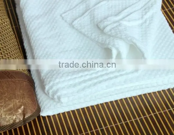 Customized 100% cotton thick big bath towel / toweling coverlet / towel blanket
