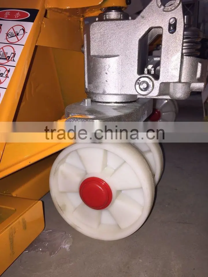 Best quality 2.5T AC pump hand pallet truck price