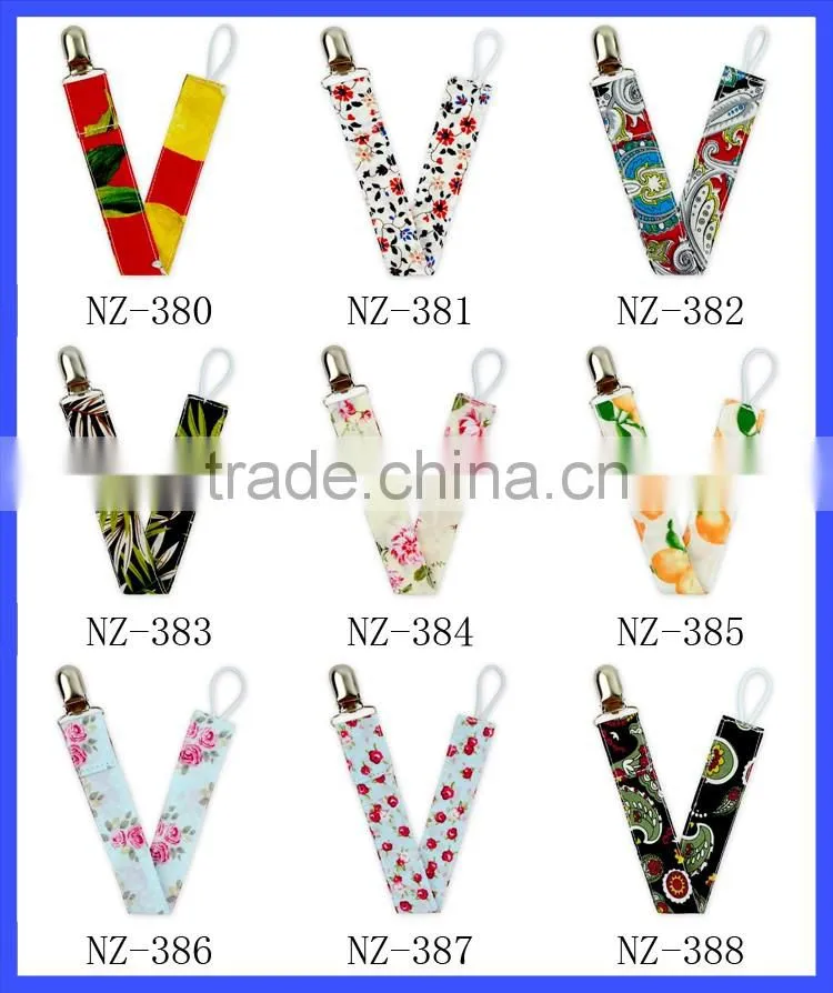 New Arrival Baby Boys Cheap Pacifier Clips Teething Sooner Holder Cotton Pacifier Holder Clip