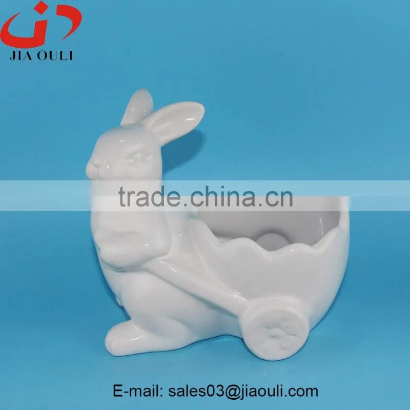 2016 New design popular easter decoration Ceramic rabbit planter