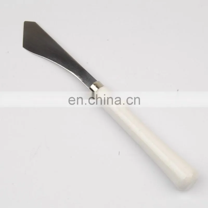 White Round Wooden Handle Palette Knife