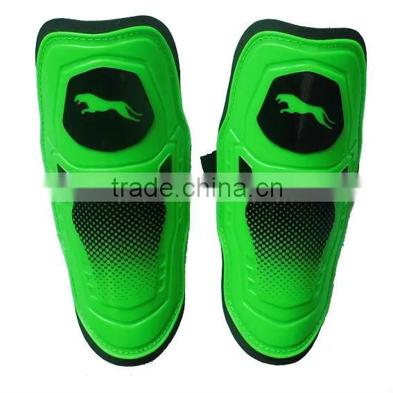 Professional Soft Plastic Soccer Shin Guard