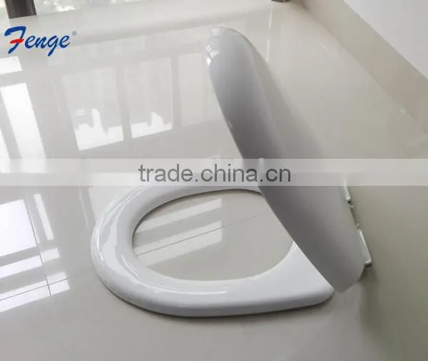 Xiamen best-selling European style PP Platic toilet seat