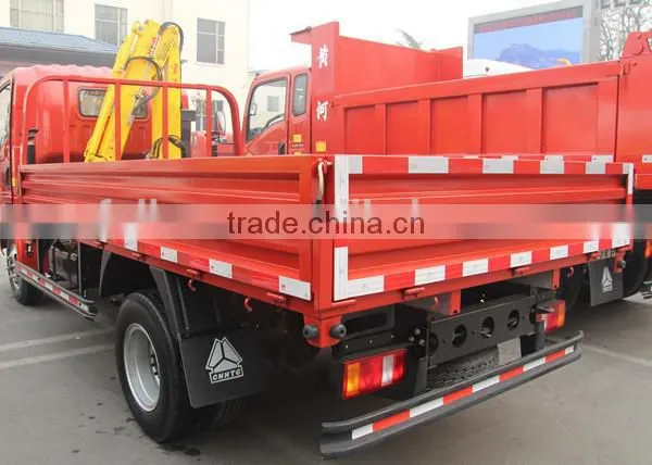 SINOTRUK howo top sales CONVENTIONAL 10TON CRANE all over the world