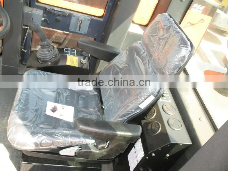 3 ton ZL30 compact wheeled loader (3000kg+C ummins engine+Joystick control+Electrolic control gear shift)